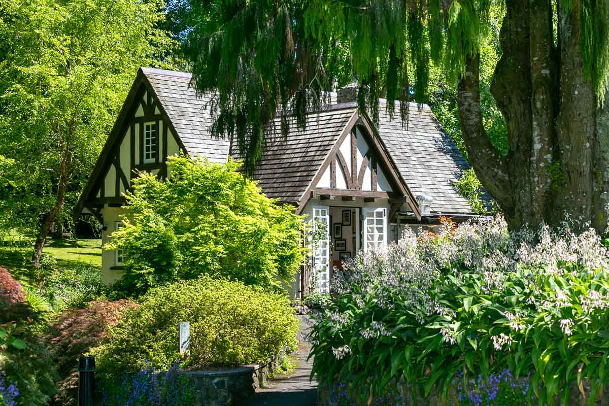 Tupare Cottage Mark Harris