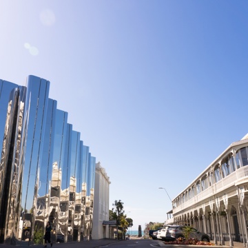 Taranaki Story 102 Food & Hospitality Visitor Live White Hart Building Govett Brewster Art Gallery Len Lye Centre Daytime