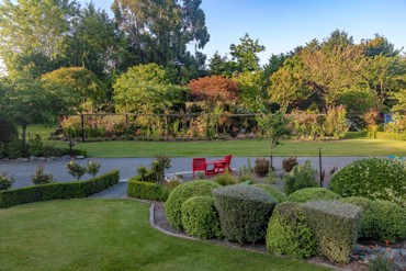 Gardens 2 (2)