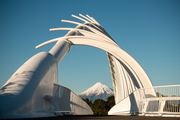 Taranaki Story 01 Visitor Live Te Rewa Rewa Bridge With Mountain No People