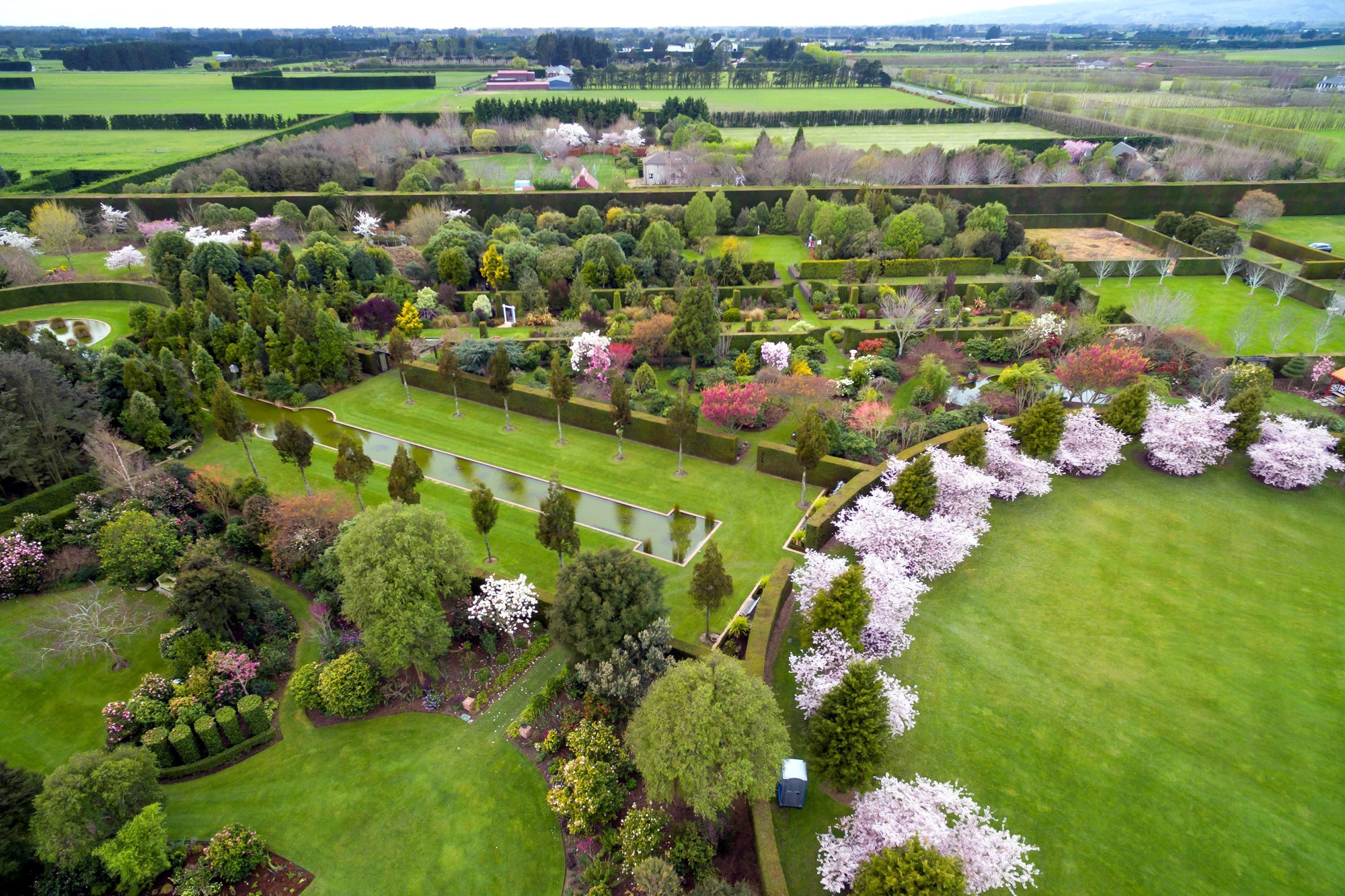 Broadfield Garden Photo